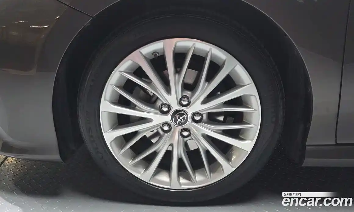 Toyota Camry 2019 2.5 гидро в Москве № 862949, фото 5