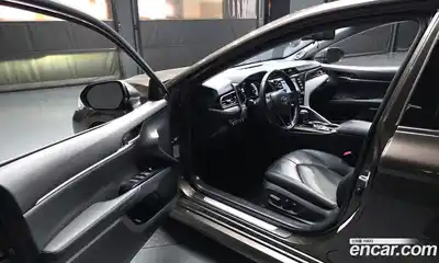 Toyota Camry 2019 2.5 гидро в Москве № 862949, миниатюра 10