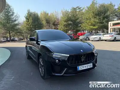 Maserati Levante 2020 3.0 гидро в Москве № 863473, миниатюра 2