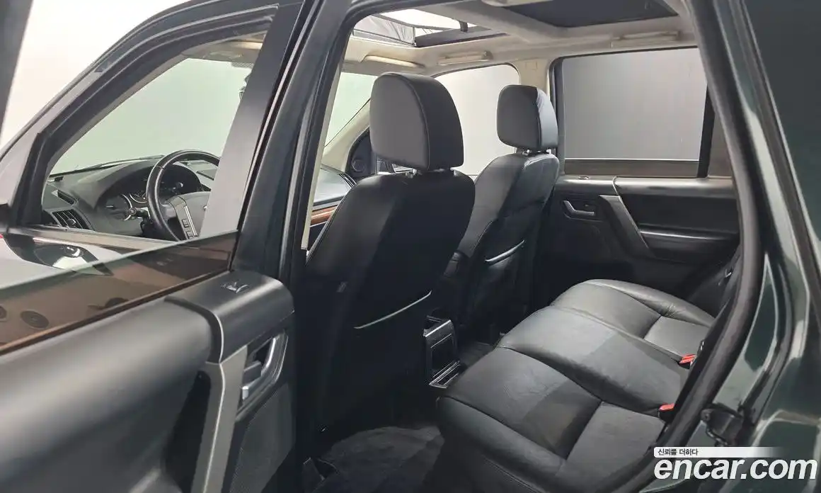 Land Rover Freelander 2010 2.2 гидро в Москве № 895110, фото 18