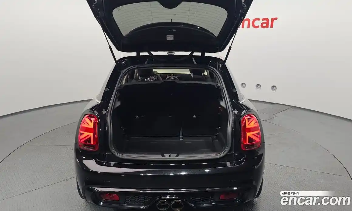 Mini Cooper 2019 2.0 гидро в Москве № 895485, фото 20