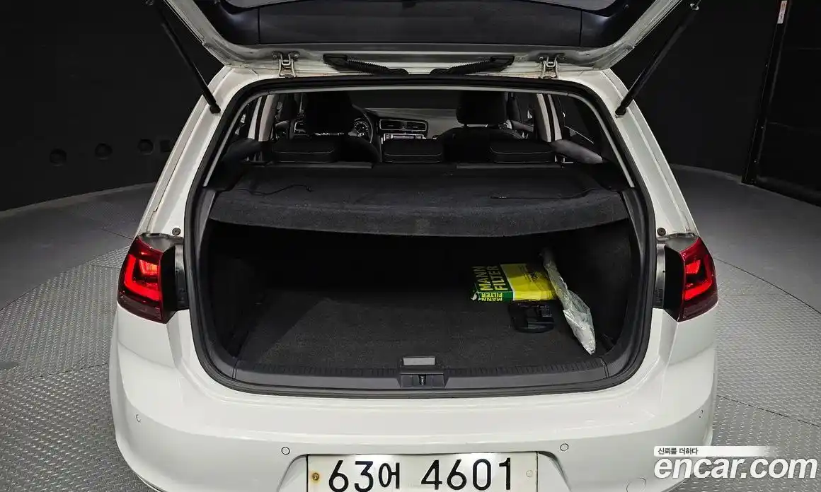 Volkswagen Golf 2015 2.0 гидро в Москве № 896191, фото 20