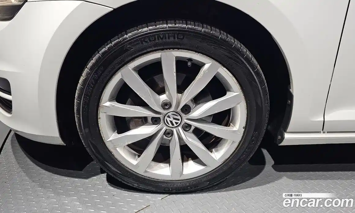 Volkswagen Golf 2015 2.0 гидро в Москве № 896191, фото 5