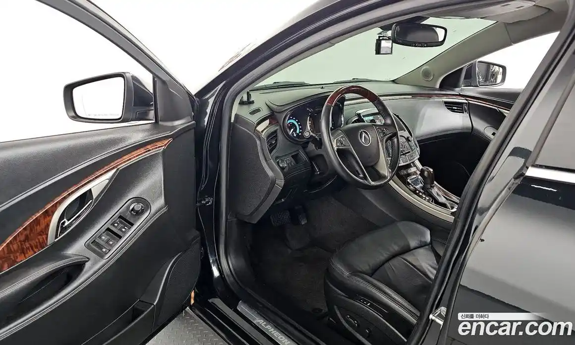 Chevrolet Alpheon 2015 2.4 Автомат в Москве № 934769, фото 10