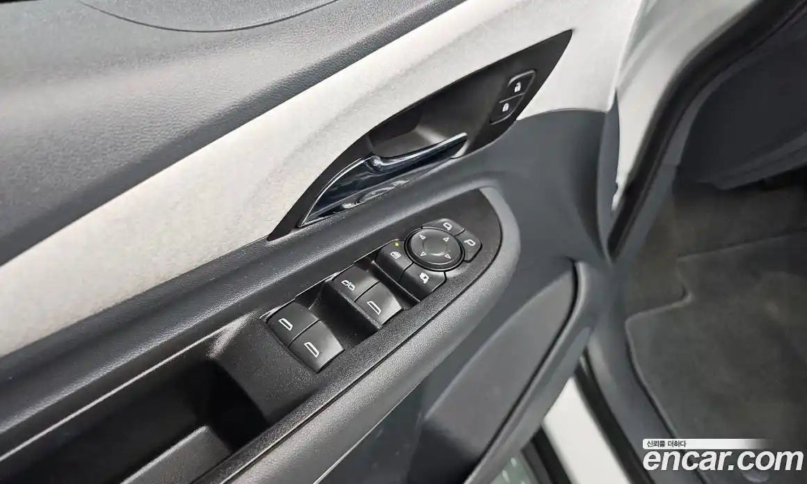 Chevrolet Bolt EV 2019 0.2 Автомат в Москве № 936442, фото 18