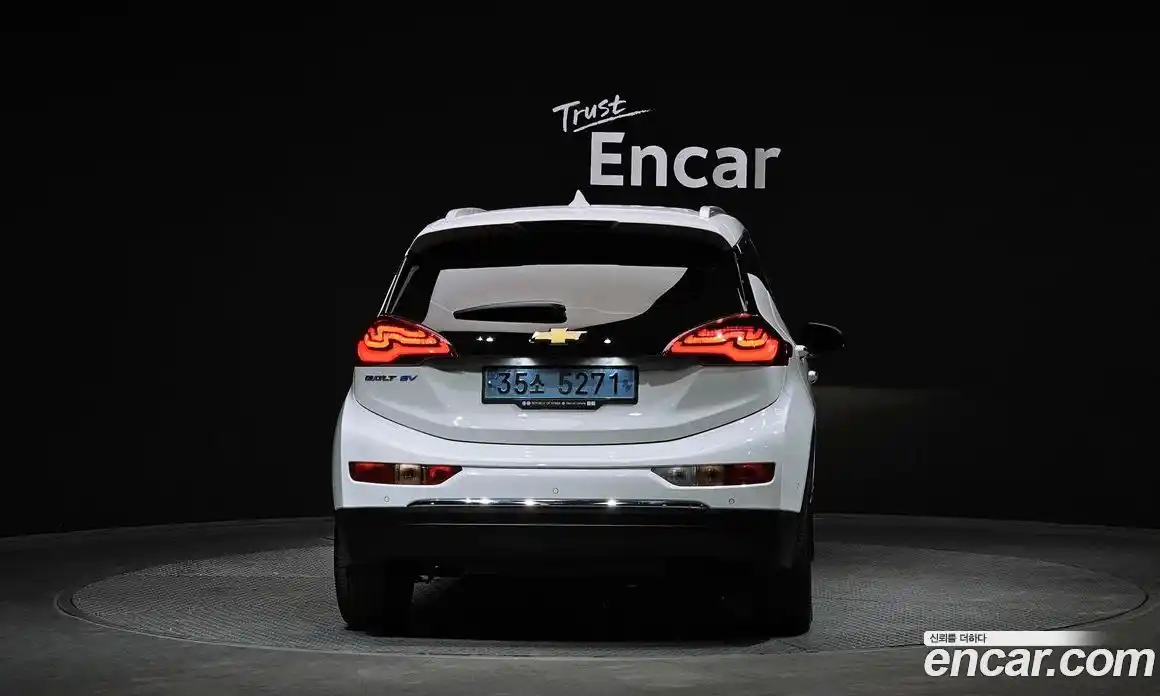 Chevrolet Bolt EV 2019 0.2 Автомат в Москве № 936442, фото 4