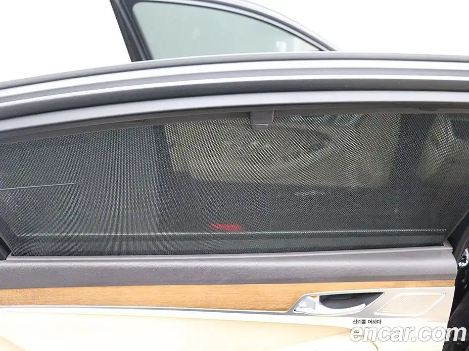 Genesis G80 2017 3.3 Автомат в Москве № 973108, фото 12