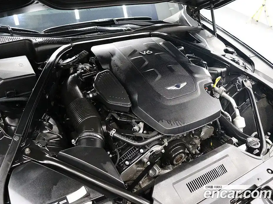 Genesis G80 2017 3.3 Автомат в Москве № 973108, фото 19