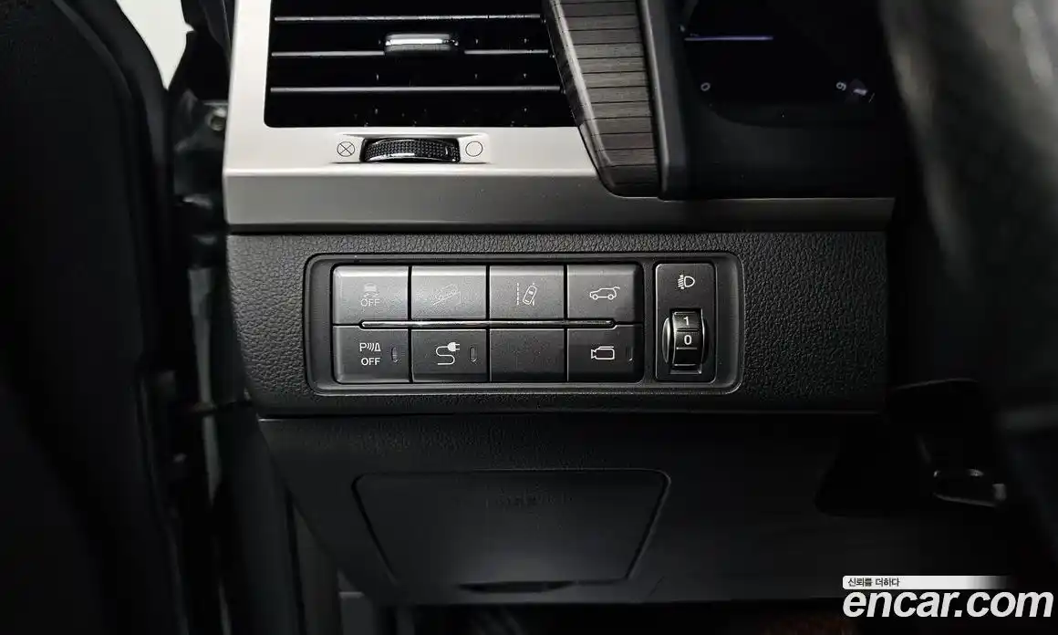 SsangYong Rexton 2017 2.2 Автомат в Москве № 973946, фото 14