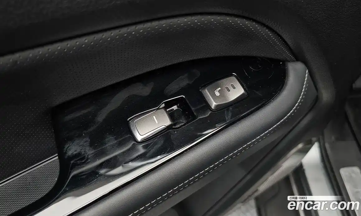 SsangYong Rexton 2017 2.2 Автомат в Москве № 973946, фото 19