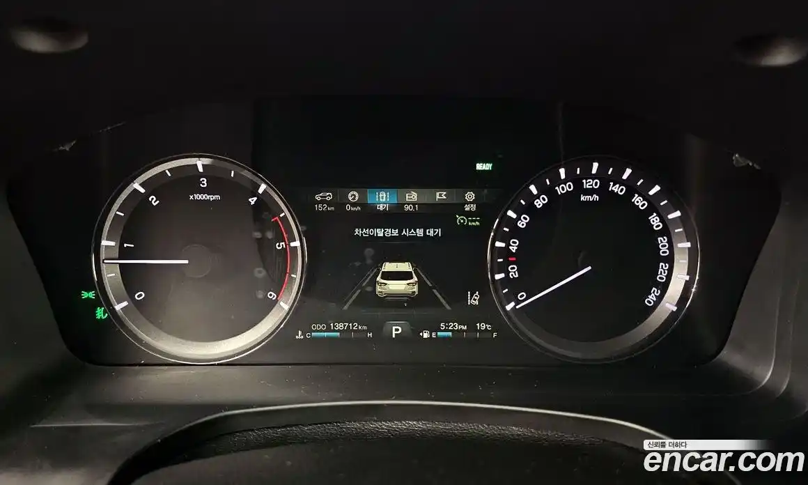 SsangYong Rexton 2017 2.2 Автомат в Москве № 973946, фото 8