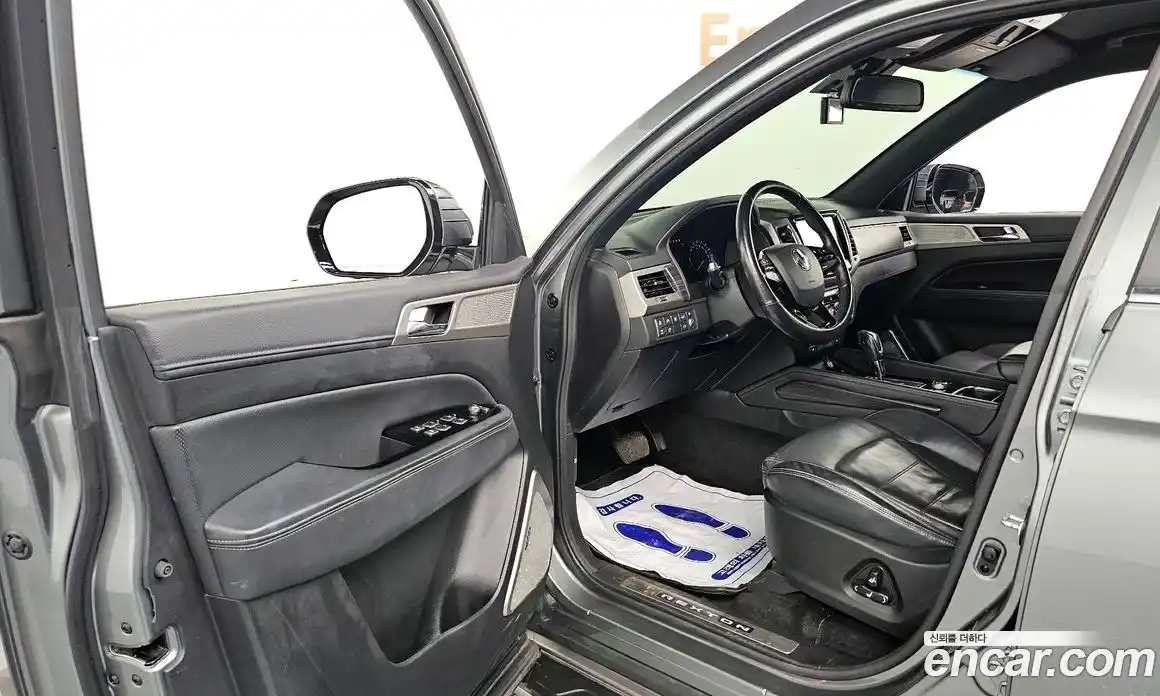 SsangYong Rexton 2017 2.2 Автомат в Москве № 973946, фото 10