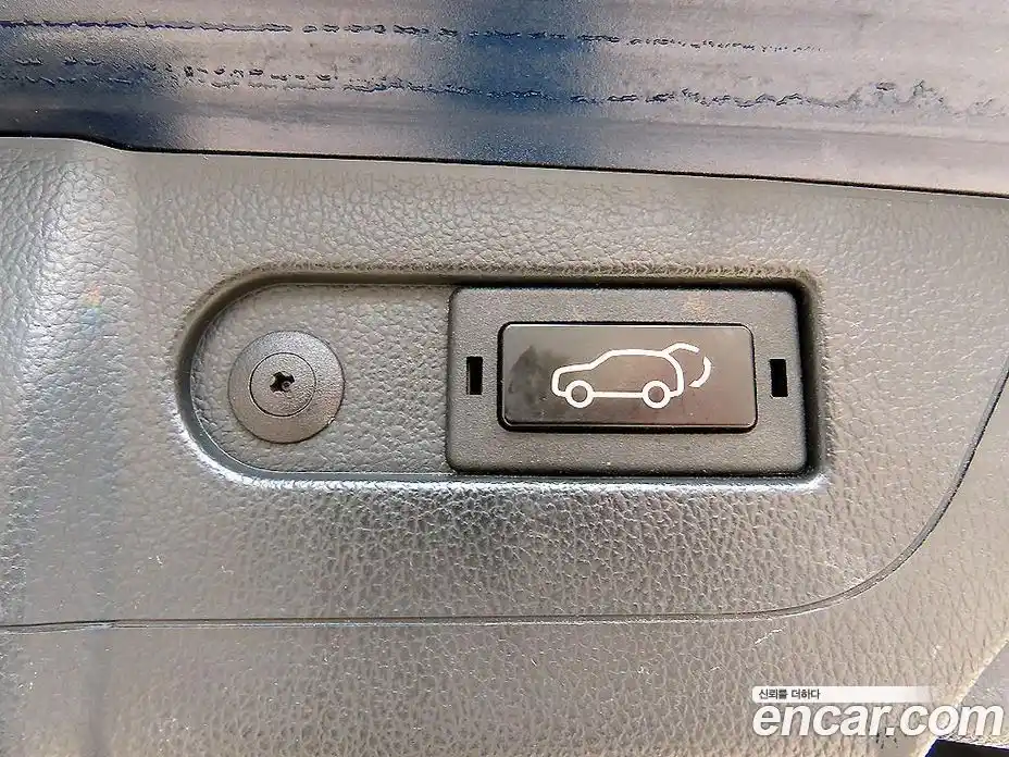 SsangYong Rexton 2017 2.2 Автомат в Москве № 974217, фото 15