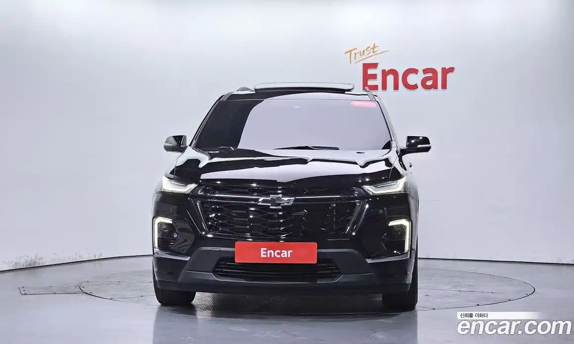 Chevrolet Traverse 2023 3.6 Автомат в Москве № 974322, фото 2