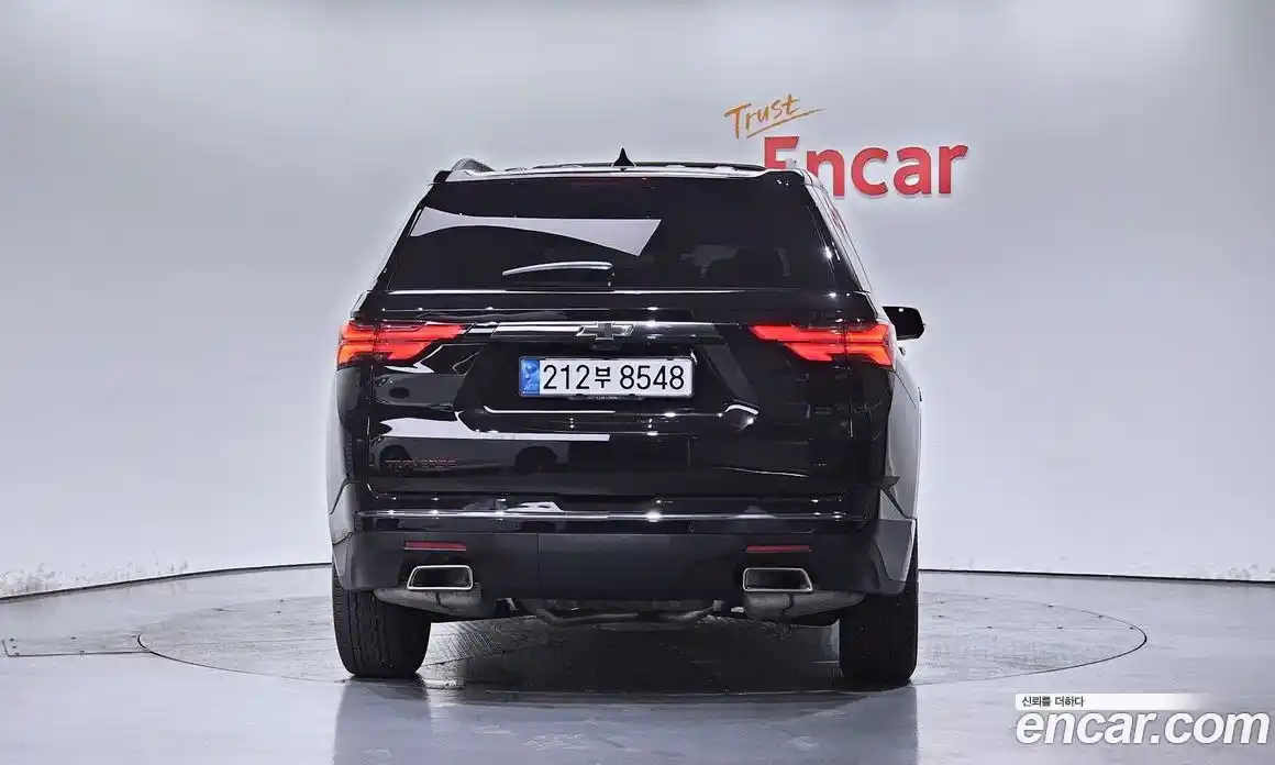 Chevrolet Traverse 2023 3.6 Автомат в Москве № 974322, фото 3