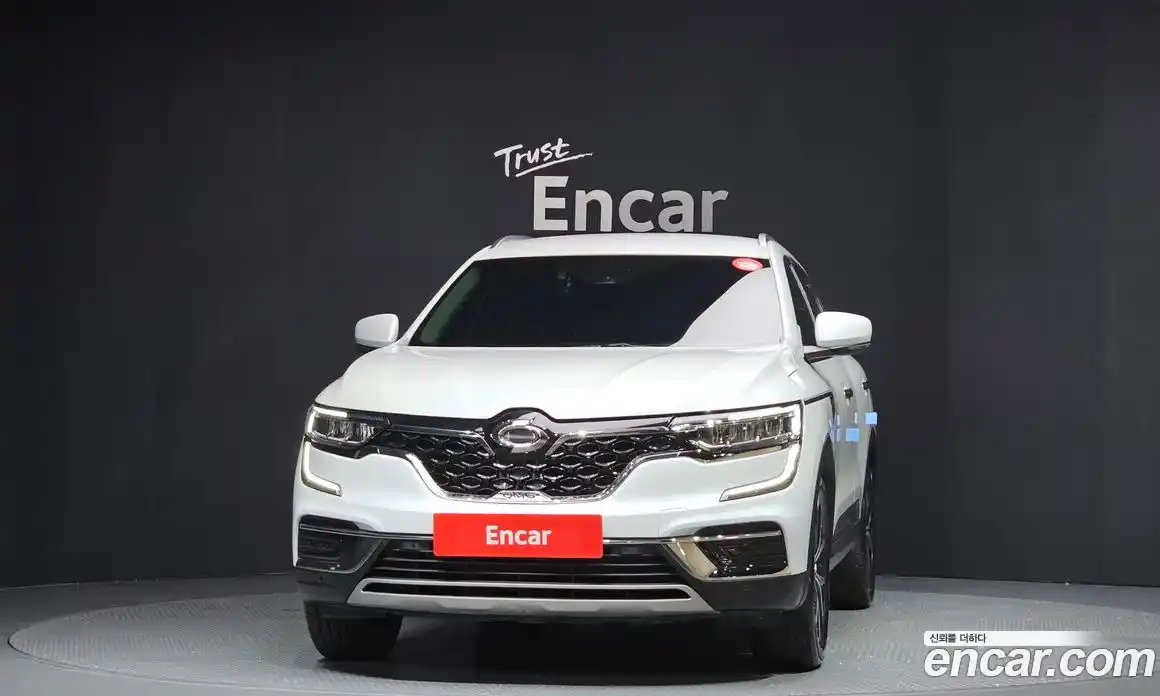 Renault QM6 2022 2.0 гидро в Москве № 975494, фото 3