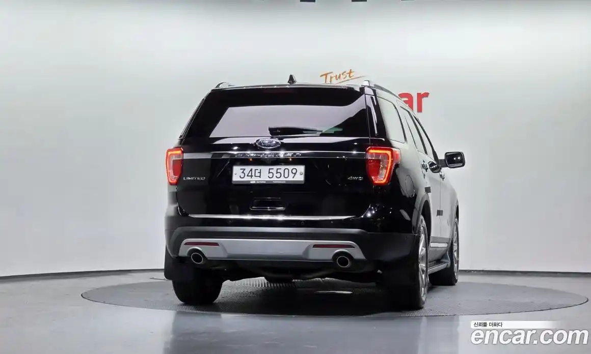 Ford Explorer 2016 3.5 гидро в Москве № 976328, фото 4