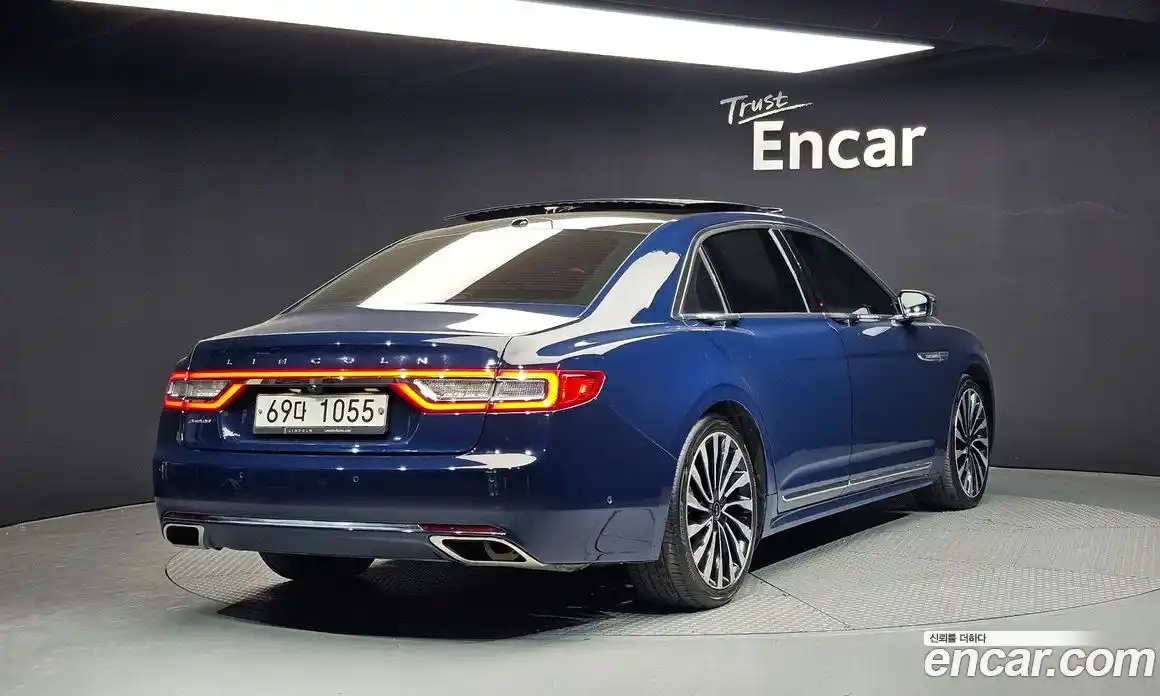 Lincoln Continental 2017 3.0 гидро в Москве № 986094, фото 2