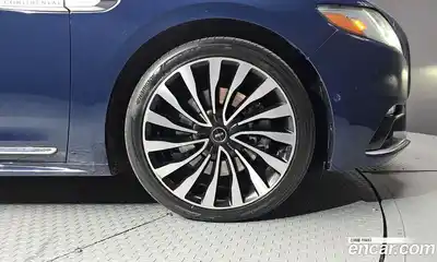 Lincoln Continental 2017 3.0 гидро в Москве № 986094, миниатюра 5