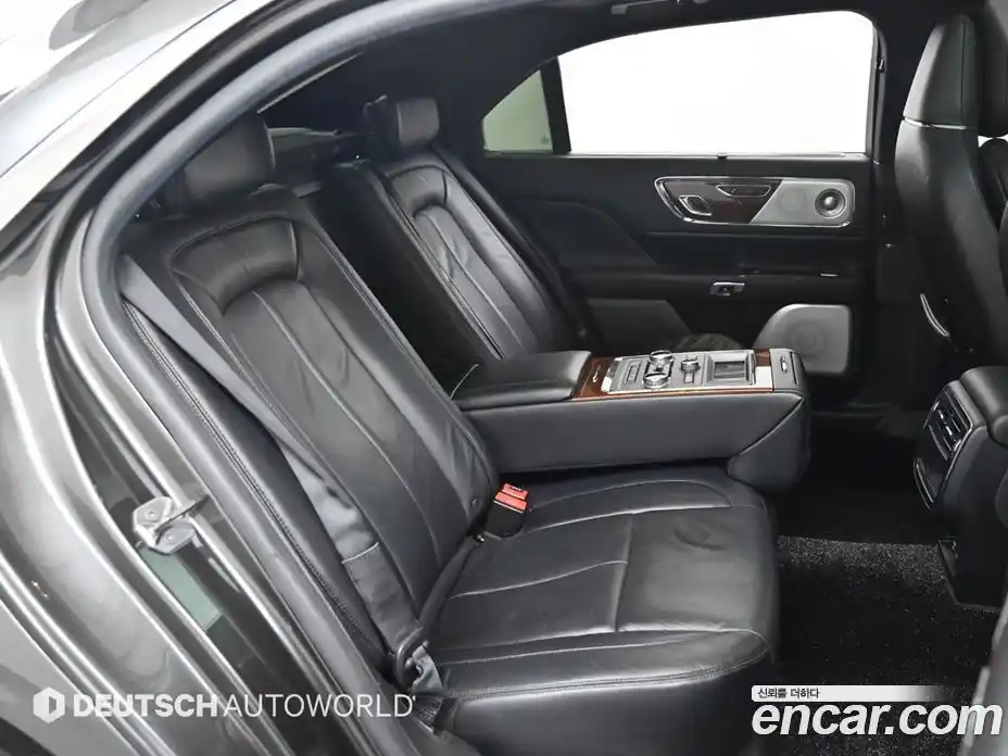 Lincoln Continental 2016 3.0 гидро в Москве № 995901, фото 12