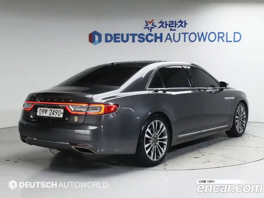 Lincoln Continental 2016 3.0 гидро в Москве № 995901, фото 2