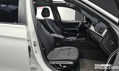 BMW 3-Series 2017 2.0 гидро в Москве № 1001174, миниатюра 10