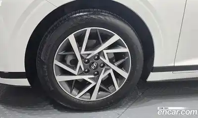 Hyundai Grandeur 2023 2.5 Автомат в Москве № 1002387, миниатюра 4