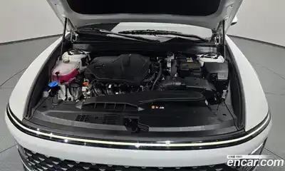 Hyundai Grandeur 2023 2.5 Автомат в Москве № 1002387, миниатюра 5