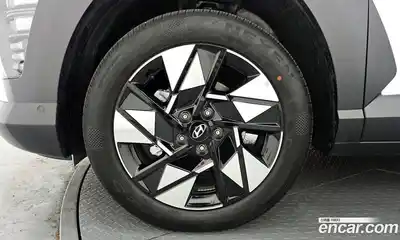 Hyundai Kona 2025 1.6 Автомат в Москве № 1005323, миниатюра 5