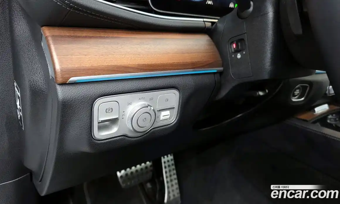 Mercedes-Benz GLE-Class 2022 2.0 Автомат в Москве № 1005619, фото 16