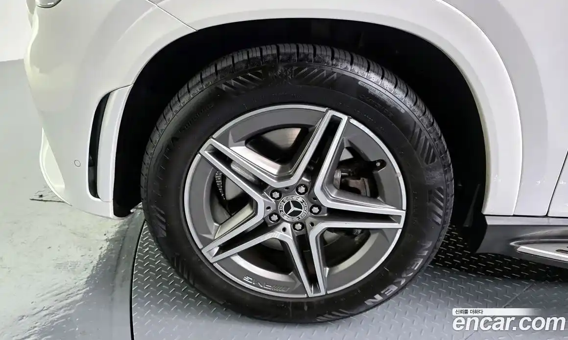 Mercedes-Benz GLE-Class 2022 2.0 Автомат в Москве № 1005619, фото 5