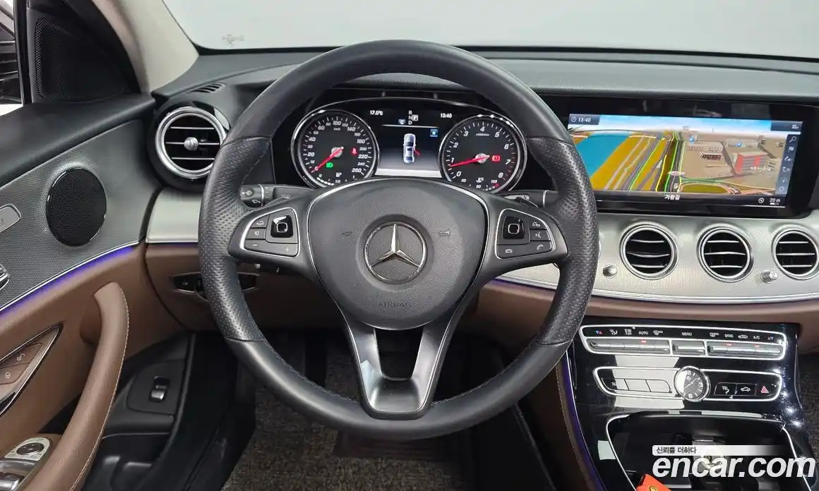 Mercedes-Benz E-Class 2018 2.0 гидро в Москве № 1006167, фото 13