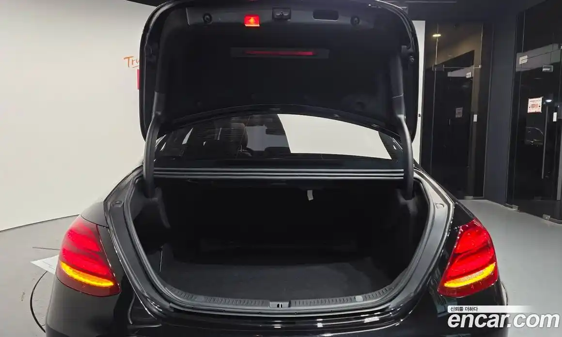 Mercedes-Benz E-Class 2018 2.0 гидро в Москве № 1006167, фото 20