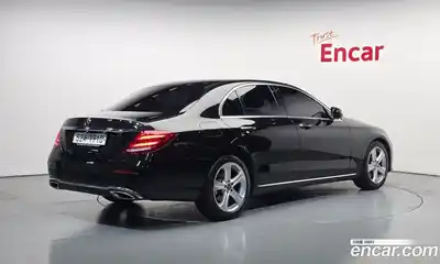 Mercedes-Benz E-Class 2018 2.0 гидро в Москве № 1006167, миниатюра 2