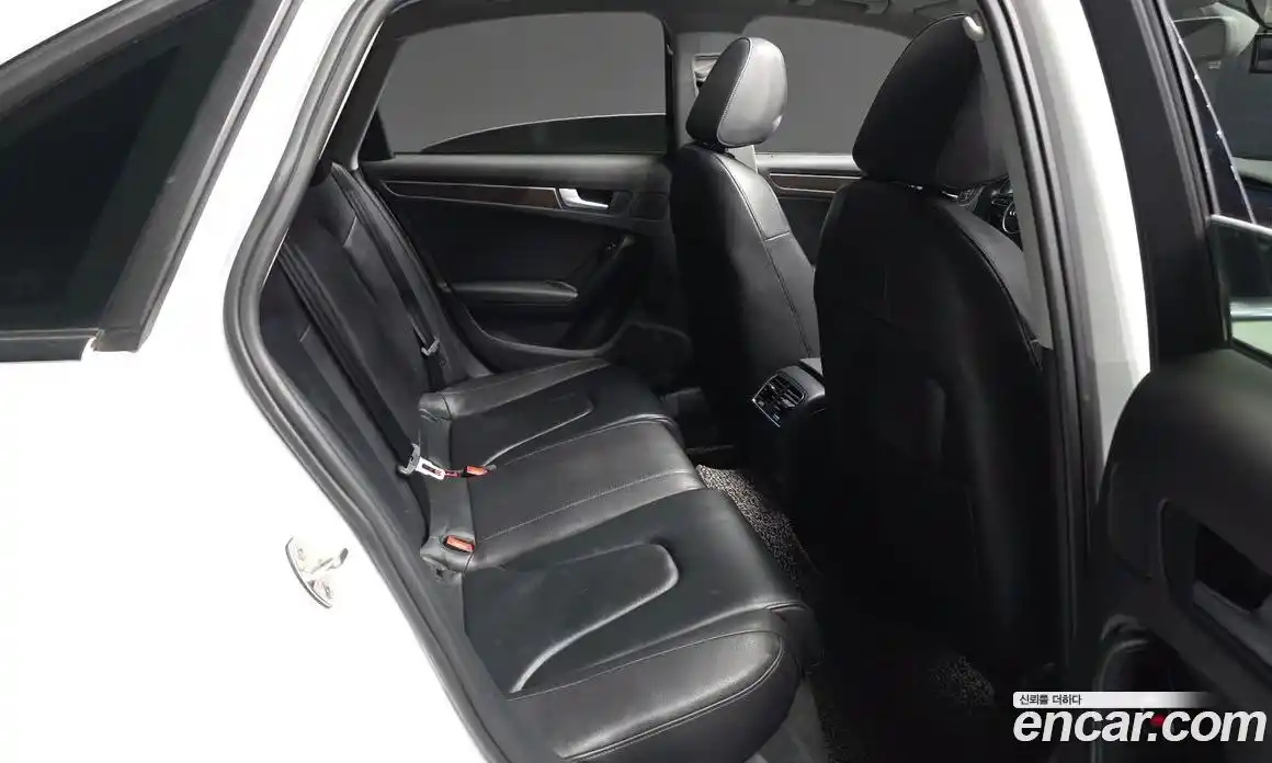 Audi A4 2015 2.0 Автомат в Москве № 1007657, фото 12