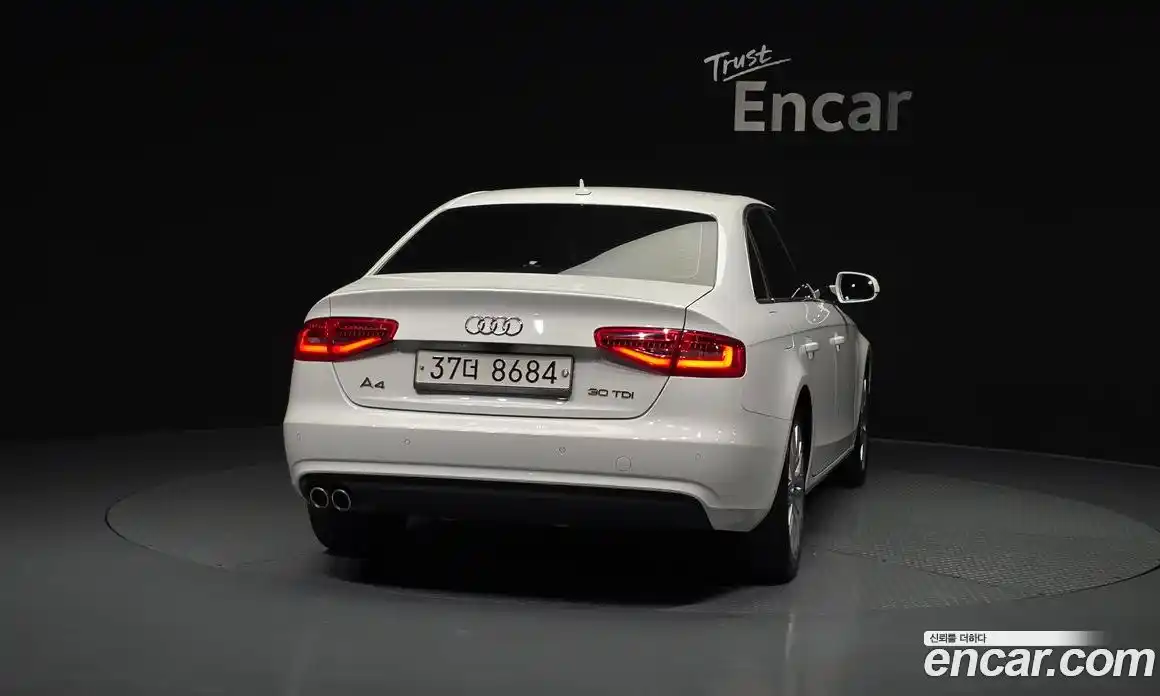 Audi A4 2015 2.0 Автомат в Москве № 1007657, фото 4