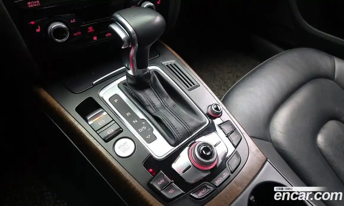 Audi A4 2015 2.0 Автомат в Москве № 1007657, фото 9