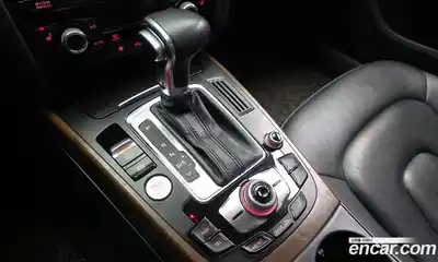 Audi A4 2015 2.0 Автомат в Москве № 1007657, миниатюра 9