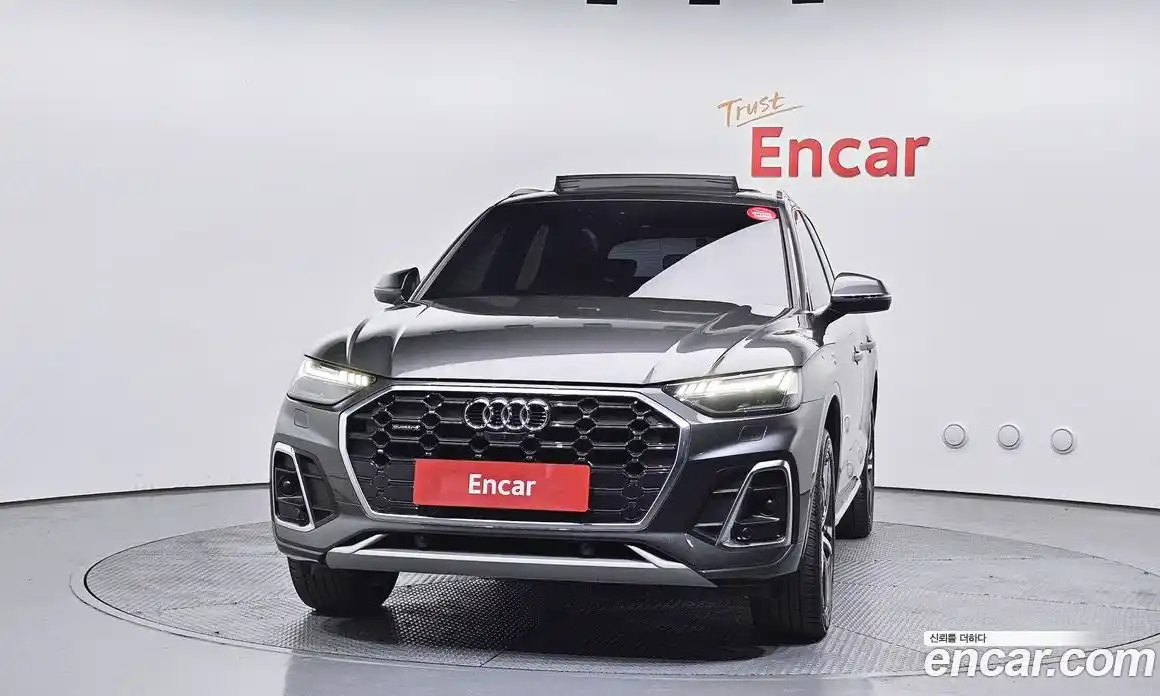 Audi Q5 2022 2.0 Автомат в Москве № 1007830, фото 3