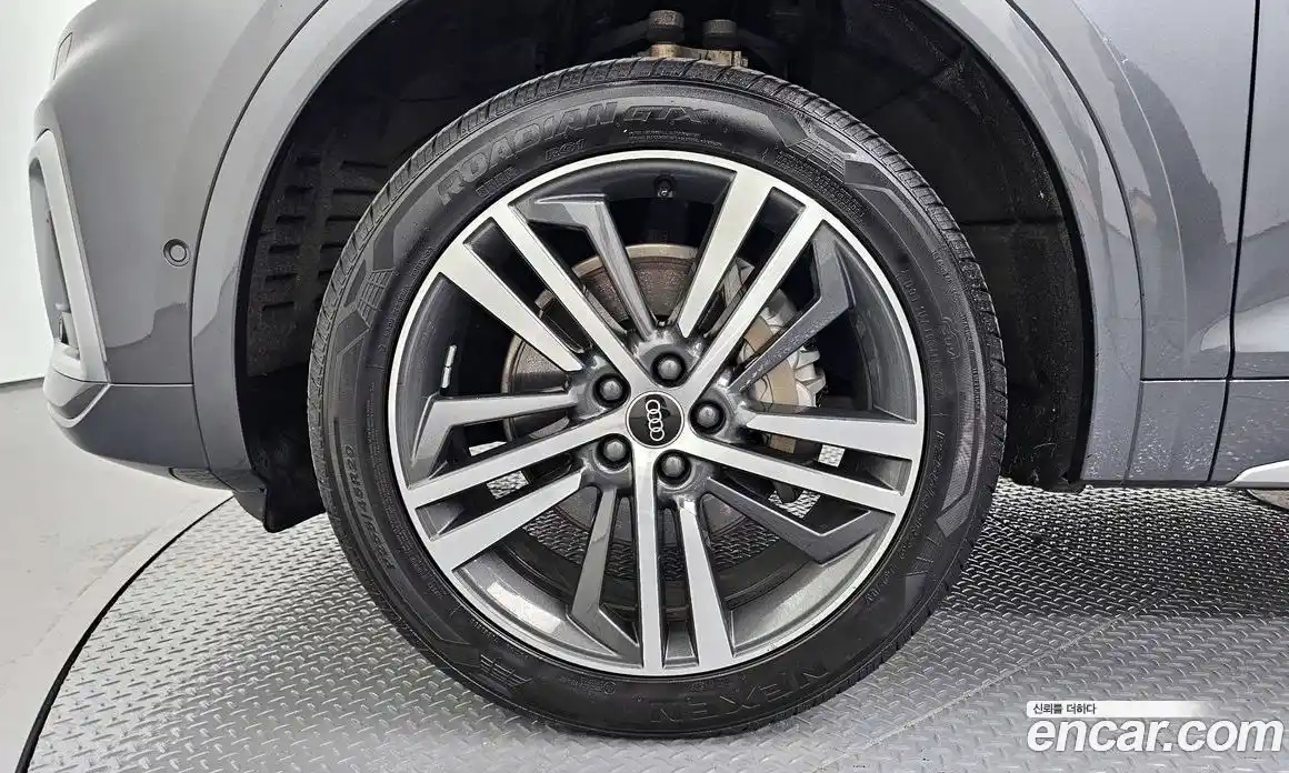 Audi Q5 2022 2.0 Автомат в Москве № 1007830, фото 5