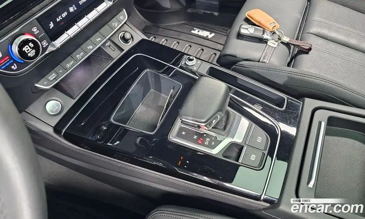 Audi Q5 2022 2.0 Автомат в Москве № 1007830, фото 9