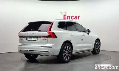 Volvo XC60 2023 2.0 гидро в Москве № 1008666, миниатюра 2