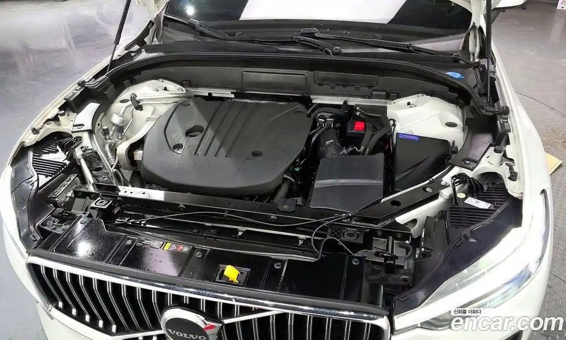 Volvo XC60 2023 2.0 гидро в Москве № 1008666, фото 6
