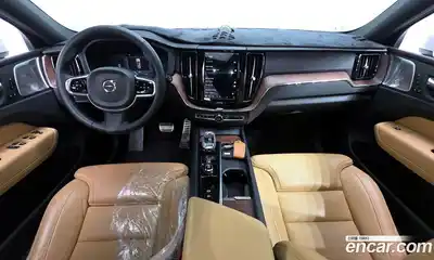 Volvo XC60 2023 2.0 гидро в Москве № 1008666, миниатюра 7