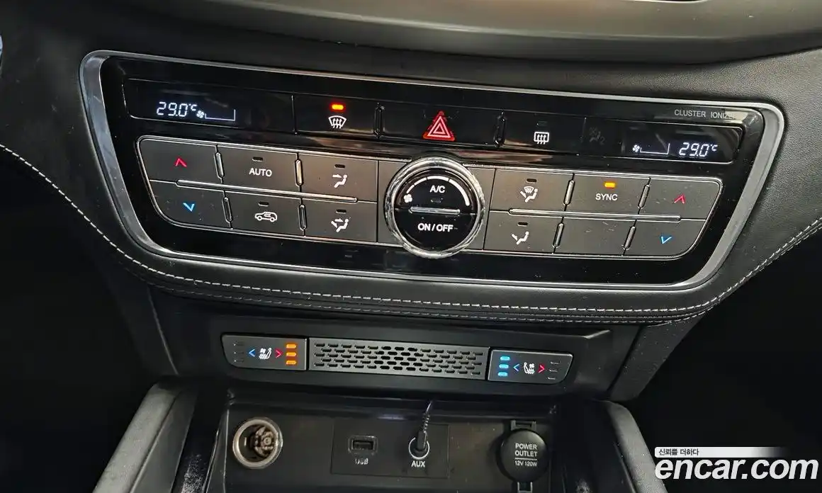 SsangYong Rexton 2017 2.2 Автомат в Москве № 1010920, фото 17