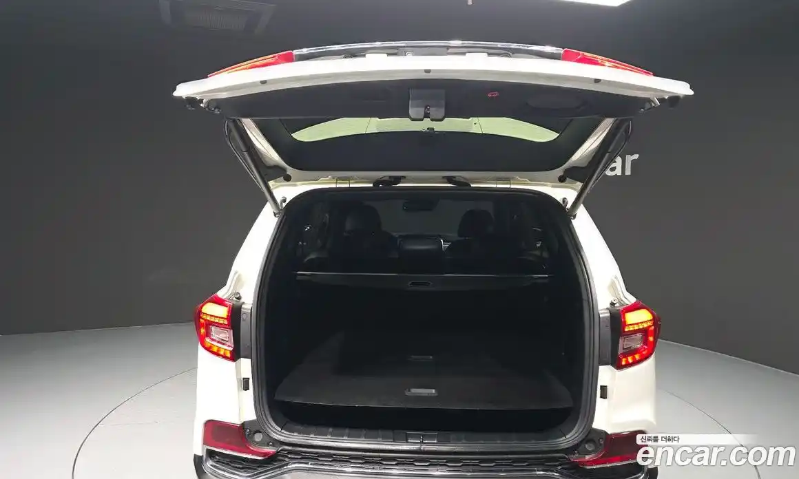 SsangYong Rexton 2017 2.2 Автомат в Москве № 1010920, фото 20