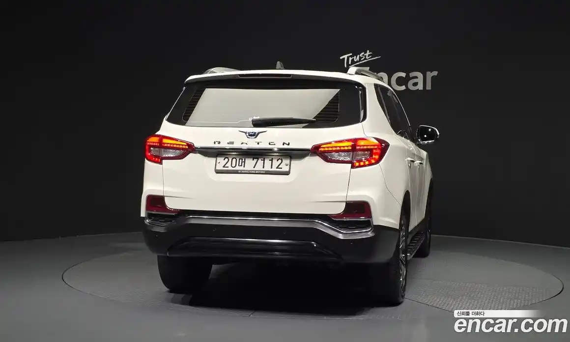 SsangYong Rexton 2017 2.2 Автомат в Москве № 1010920, фото 4