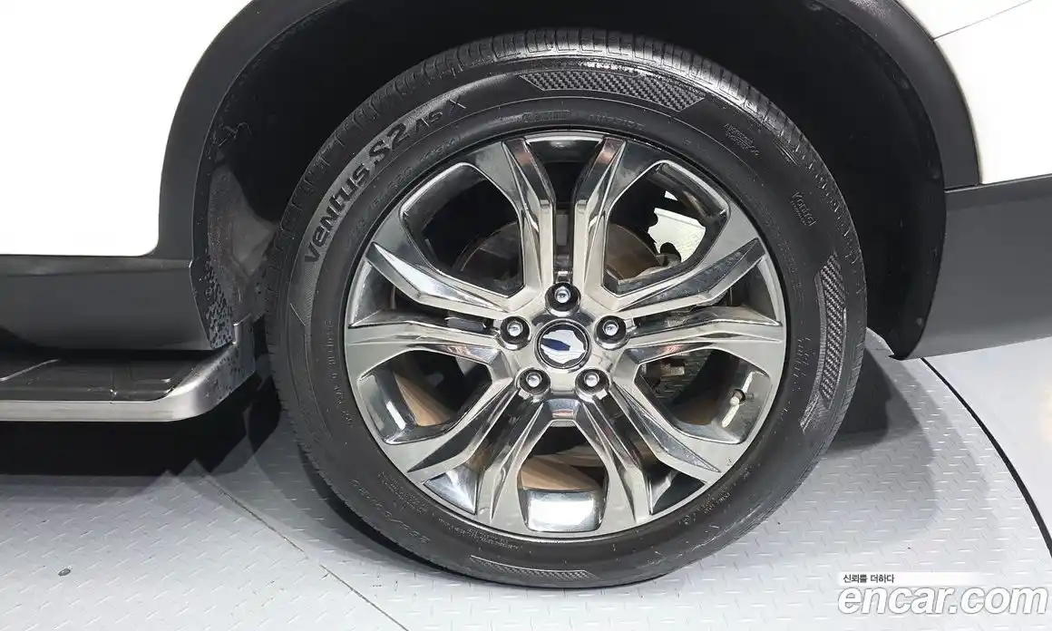 SsangYong Rexton 2017 2.2 Автомат в Москве № 1010920, фото 5