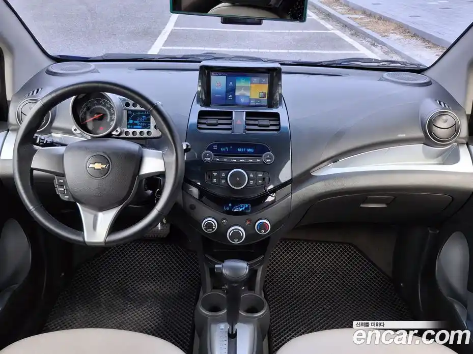 Chevrolet Spark 2012 1.0 Автомат в Москве № 1012612, фото 7