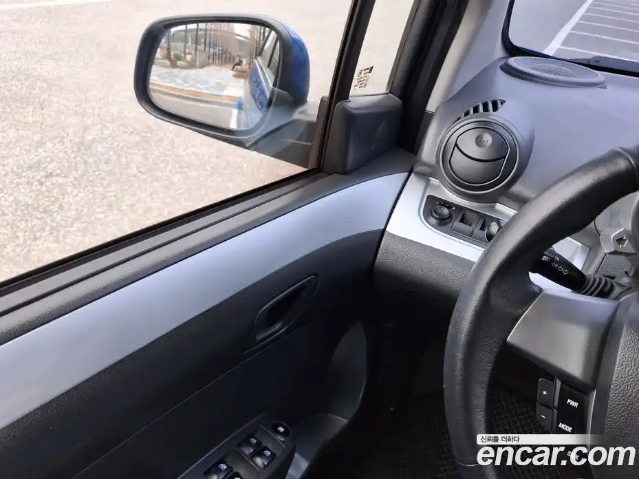 Chevrolet Spark 2012 1.0 Автомат в Москве № 1012612, фото 10